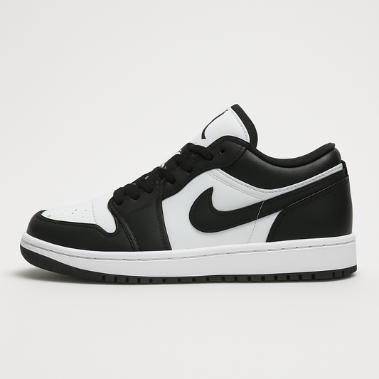 Air Style Retro Low Sneakers – Black & White